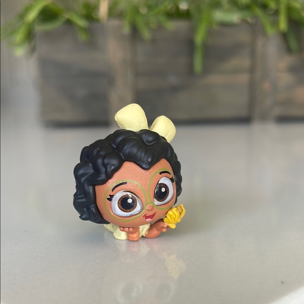 Disney Doorables Mirabel young